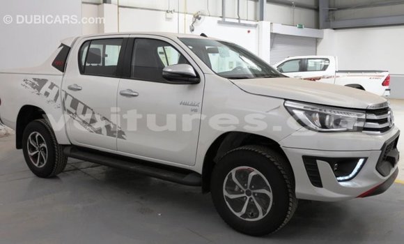 Buy Import Toyota Hilux White Car in Import - Dubai in Estuary Buy Import Toyota Hilux White Car in Import - Dubai in Estuary