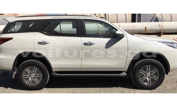 Buy Import Toyota Fortuner White Car in Import - Dubai in Estuary Buy Import Toyota Fortuner White Car in Import - Dubai in Estuary