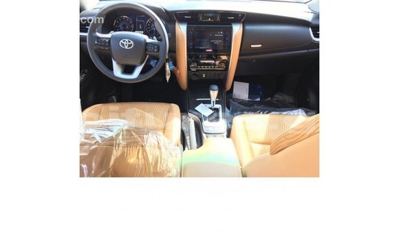 Buy Import Toyota Fortuner White Car in Import - Dubai in Estuary Buy Import Toyota Fortuner White Car in Import - Dubai in Estuary