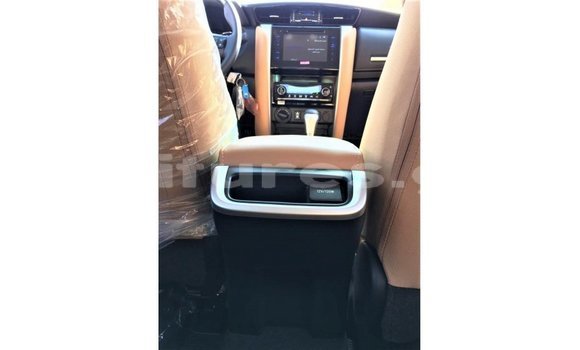 Buy Import Toyota Fortuner White Car in Import - Dubai in Estuary Buy Import Toyota Fortuner White Car in Import - Dubai in Estuary