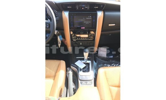 Buy Import Toyota Fortuner White Car in Import - Dubai in Estuary Buy Import Toyota Fortuner White Car in Import - Dubai in Estuary