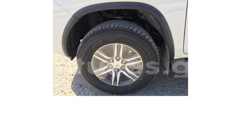 Big with watermark toyota fortuner estuary import dubai 7073