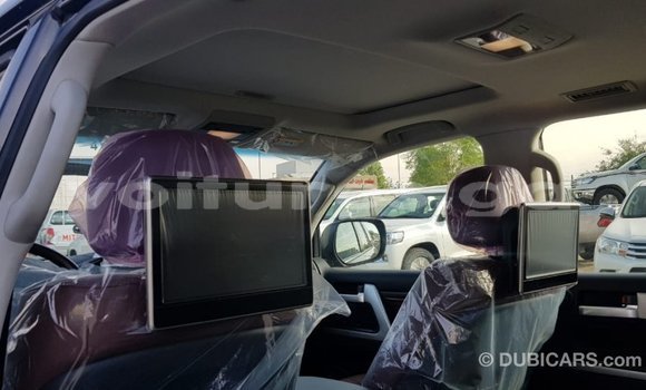 Acheter Import Voiture Toyota Land Cruiser Noir à Import - Dubai, Estuaire Acheter Import Voiture Toyota Land Cruiser Noir à Import - Dubai, Estuaire