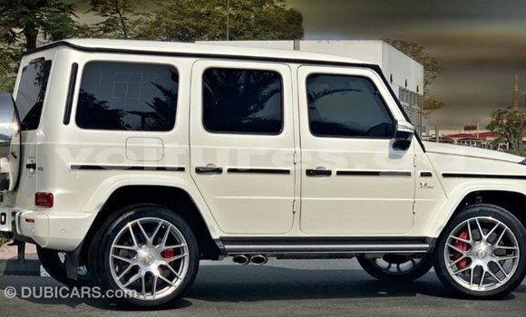 Acheter Import Voiture Mercedes-Benz 190 Blanc à Import - Dubai, Estuaire Acheter Import Voiture Mercedes-Benz 190 Blanc à Import - Dubai, Estuaire