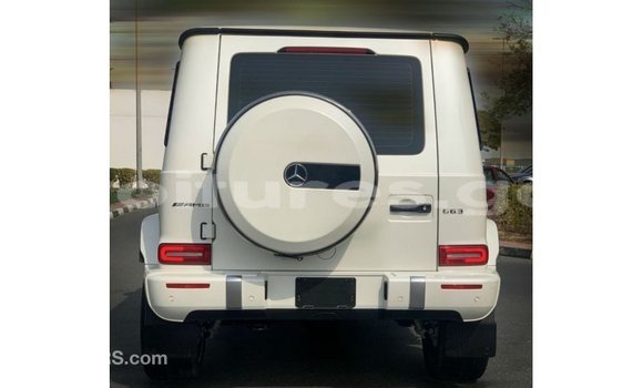 Acheter Import Voiture Mercedes-Benz 190 Blanc à Import - Dubai, Estuaire Acheter Import Voiture Mercedes-Benz 190 Blanc à Import - Dubai, Estuaire