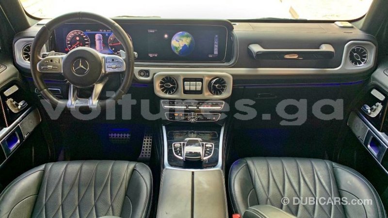 Big with watermark mercedes benz 190 estuary import dubai 7079