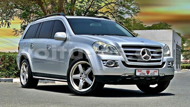 Big with watermark mercedes benz 190 estuary import dubai 7084