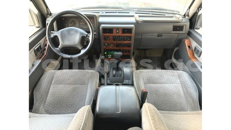 Big with watermark nissan safari estuary import dubai 7088