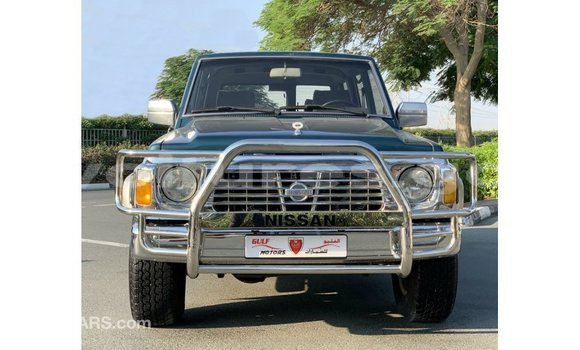 Acheter Import Voiture Nissan Safari Bleu à Import - Dubai, Estuaire Acheter Import Voiture Nissan Safari Bleu à Import - Dubai, Estuaire