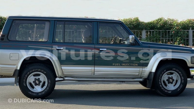 Big with watermark nissan safari estuary import dubai 7088