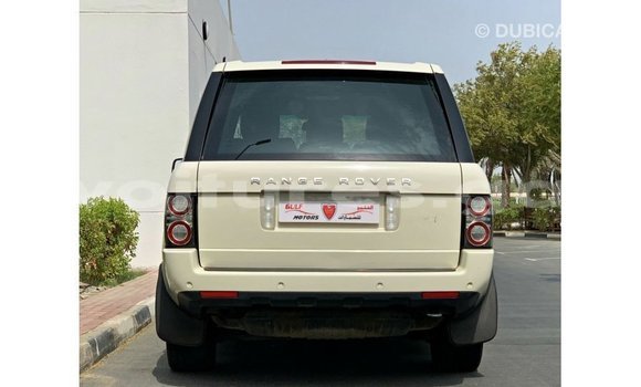 Acheter Import Voiture Land Rover Range Rover Blanc à Import - Dubai, Estuaire Acheter Import Voiture Land Rover Range Rover Blanc à Import - Dubai, Estuaire