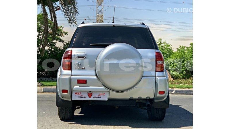 Big with watermark toyota hiace estuary import dubai 7094