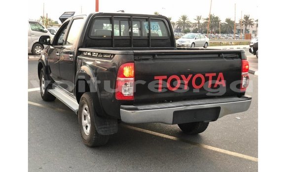 Sayi Imported Toyota Hilux Black Mota in Import - Dubai a estuary Sayi Imported Toyota Hilux Black Mota in Import - Dubai a estuary
