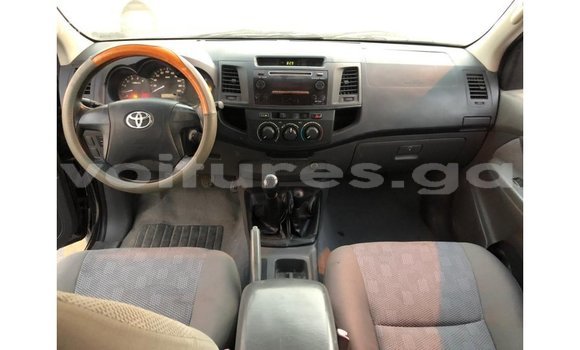Sayi Imported Toyota Hilux Black Mota in Import - Dubai a estuary Sayi Imported Toyota Hilux Black Mota in Import - Dubai a estuary