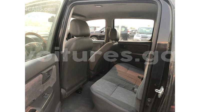 Big with watermark toyota hilux estuary import dubai 7100