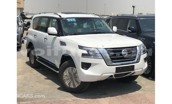Acheter Import Voiture Nissan Patrol Blanc à Import - Dubai, Estuaire Acheter Import Voiture Nissan Patrol Blanc à Import - Dubai, Estuaire
