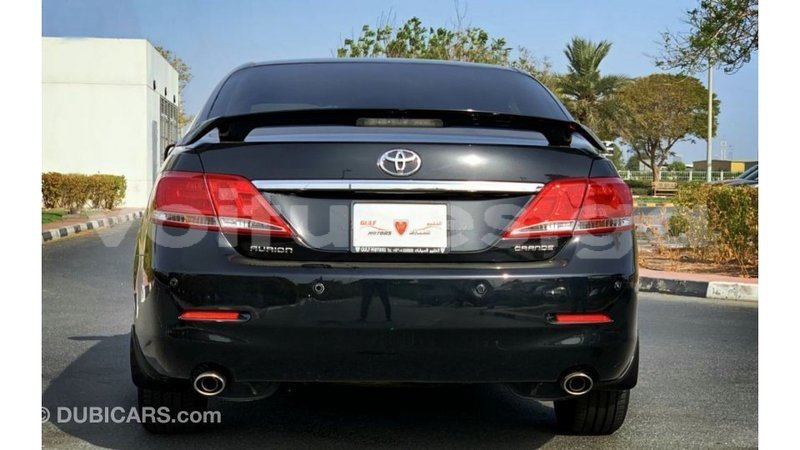 Big with watermark toyota aurion estuary import dubai 7103