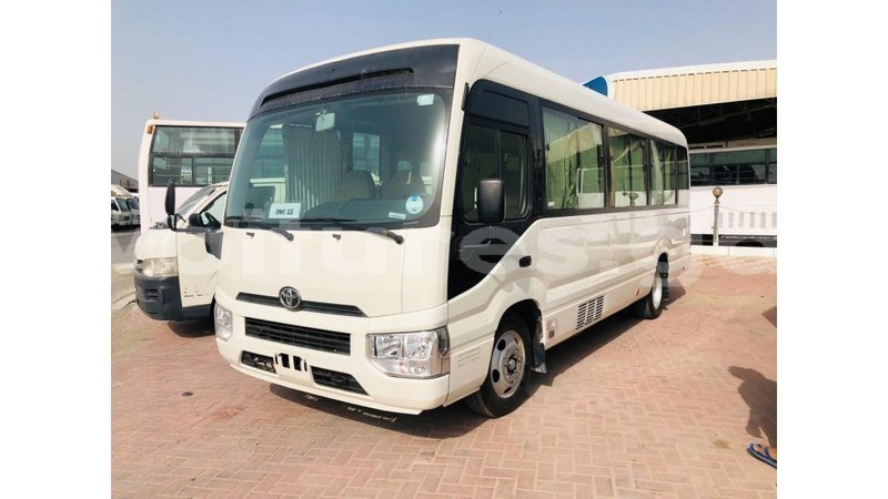 Big with watermark toyota coaster estuary import dubai 7105