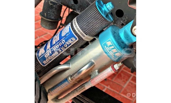 Acheter Import Voiture Ford Club Wagon Rouge à Import - Dubai, Estuaire Acheter Import Voiture Ford Club Wagon Rouge à Import - Dubai, Estuaire