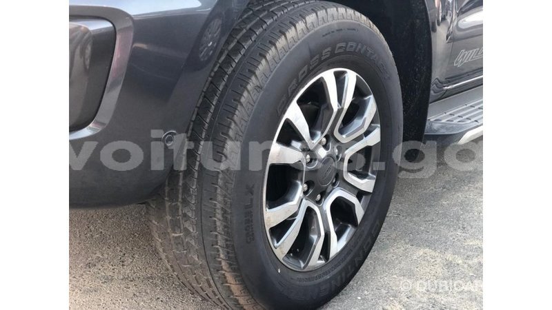 Big with watermark ford ranger estuary import dubai 7113