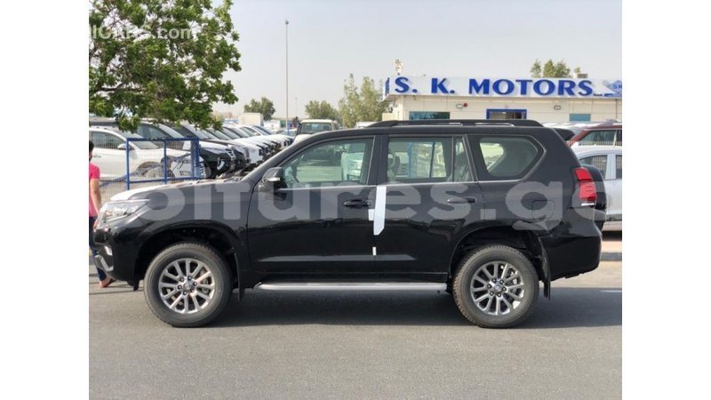 Big with watermark toyota prado estuary import dubai 7114