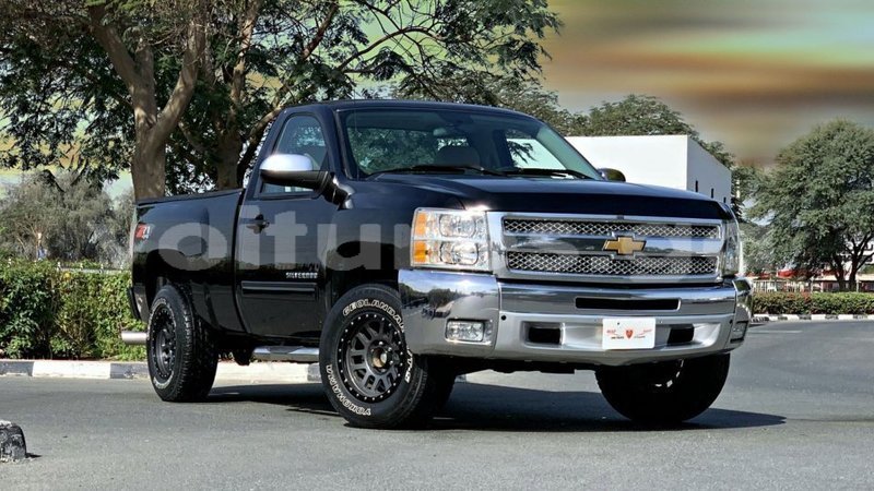 Big with watermark chevrolet silverado estuary import dubai 7115