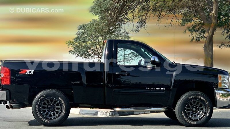 Big with watermark chevrolet silverado estuary import dubai 7115