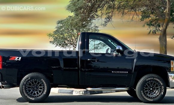 Acheter Import Voiture Chevrolet Silverado Noir à Import - Dubai, Estuaire Acheter Import Voiture Chevrolet Silverado Noir à Import - Dubai, Estuaire