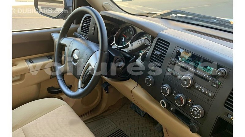 Big with watermark chevrolet silverado estuary import dubai 7115