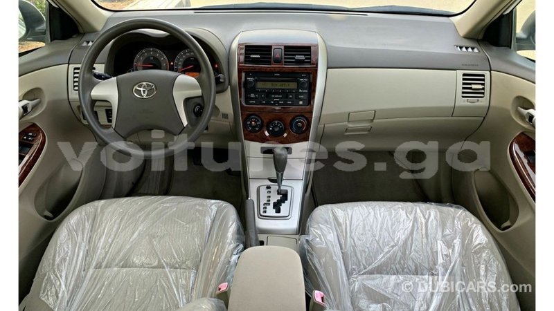 Big with watermark toyota corolla estuary import dubai 7116