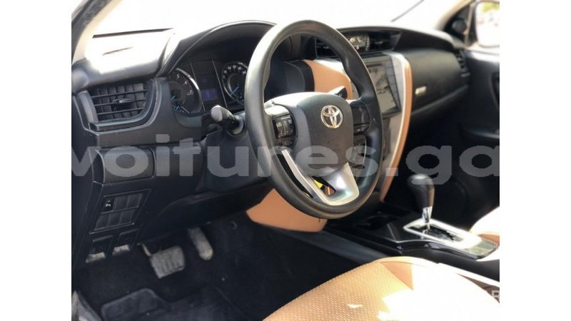 Big with watermark toyota fortuner estuary import dubai 7118