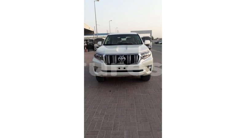 Big with watermark toyota prado estuary import dubai 7119