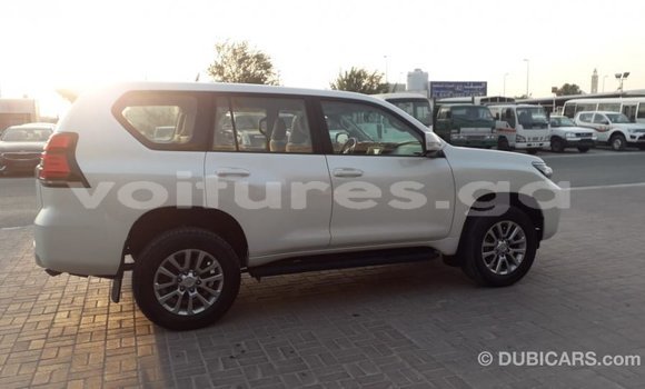 Sayi Imported Toyota Prado White Mota in Import - Dubai a estuary Sayi Imported Toyota Prado White Mota in Import - Dubai a estuary
