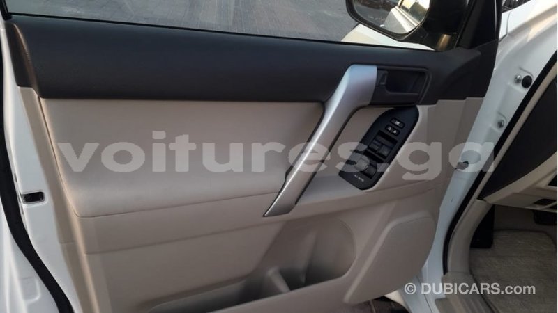 Big with watermark toyota prado estuary import dubai 7119