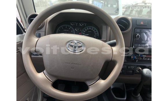 Sayi Imported Toyota Land Cruiser Sauran Mota in Import - Dubai a estuary Sayi Imported Toyota Land Cruiser Sauran Mota in Import - Dubai a estuary