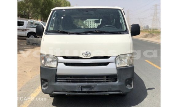 Buy Import Toyota Hiace White Car in Import - Dubai in Estuary Buy Import Toyota Hiace White Car in Import - Dubai in Estuary