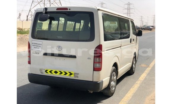 Buy Import Toyota Hiace White Car in Import - Dubai in Estuary Buy Import Toyota Hiace White Car in Import - Dubai in Estuary
