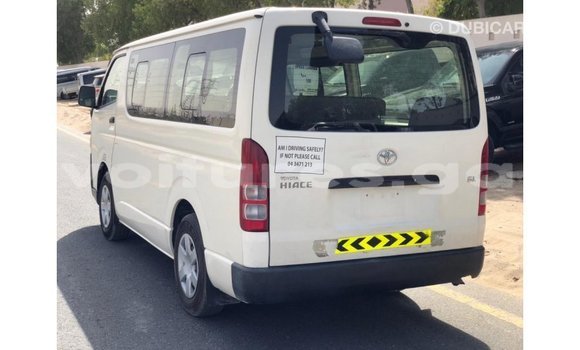 Buy Import Toyota Hiace White Car in Import - Dubai in Estuary Buy Import Toyota Hiace White Car in Import - Dubai in Estuary