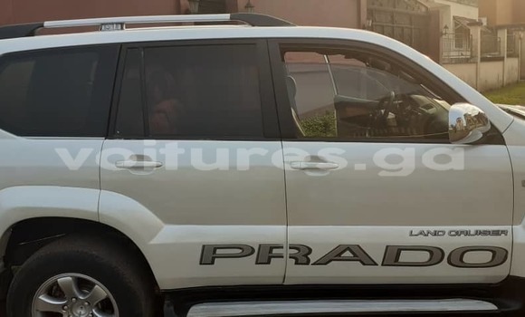 Acheter Occasion Voiture Toyota Land Cruiser Prado Blanc à Libreville, Estuaire Acheter Occasion Voiture Toyota Land Cruiser Prado Blanc à Libreville, Estuaire