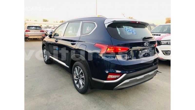 Big with watermark hyundai santa fe estuary import dubai 7126