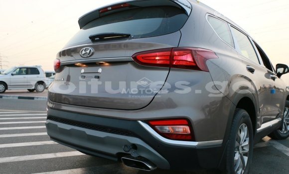 Buy Import Hyundai Santa Fe Brown Car in Import - Dubai in Estuary Buy Import Hyundai Santa Fe Brown Car in Import - Dubai in Estuary