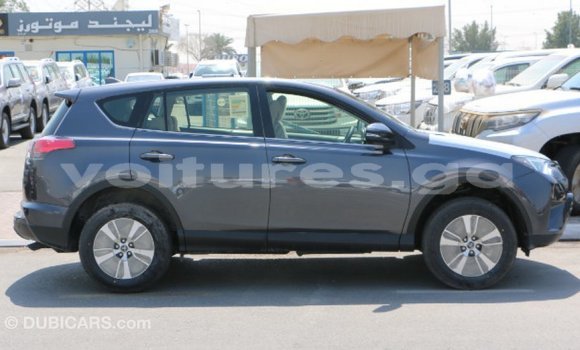 Acheter Import Voiture Toyota RAV4 Autre à Import - Dubai, Estuaire Acheter Import Voiture Toyota RAV4 Autre à Import - Dubai, Estuaire