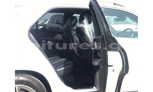 Sayi Imported Mercedes-Benz GLE White Mota in Import - Dubai a estuary Sayi Imported Mercedes-Benz GLE White Mota in Import - Dubai a estuary