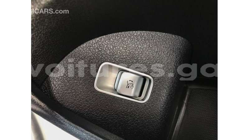 Big with watermark mercedes benz gle estuary import dubai 7134