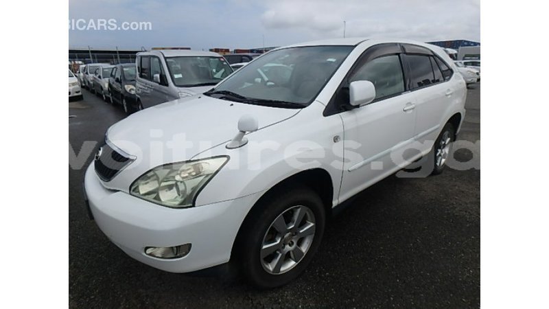 Big with watermark toyota harrier estuary import dubai 7136