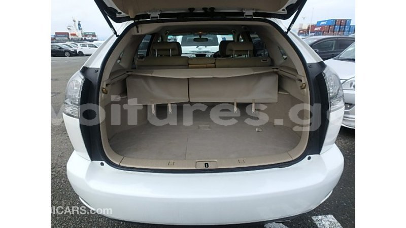 Big with watermark toyota harrier estuary import dubai 7136