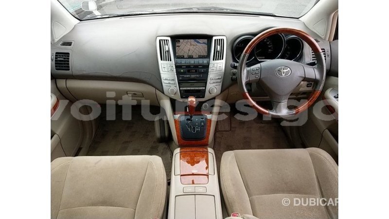 Big with watermark toyota harrier estuary import dubai 7136