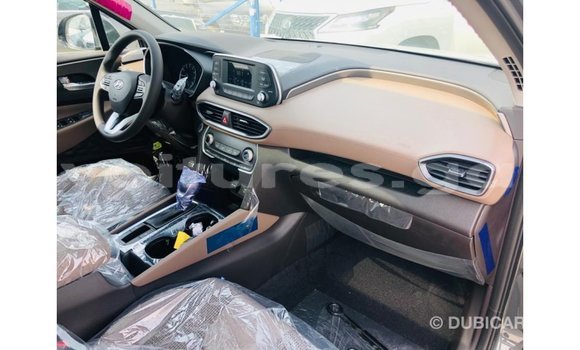 Sayi Imported Hyundai Santa Fe Green Mota in Import - Dubai a estuary Sayi Imported Hyundai Santa Fe Green Mota in Import - Dubai a estuary