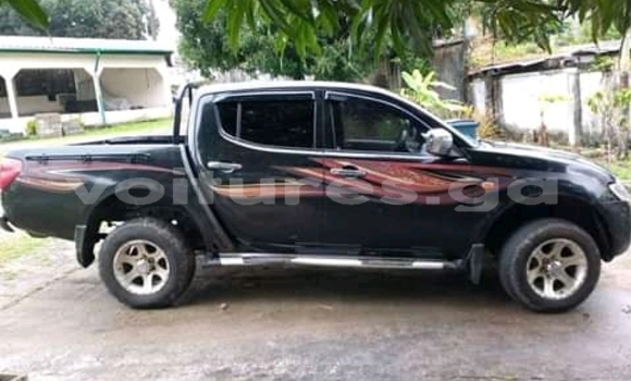 Acheter Occasion Voiture Mitsubishi L200 Vert à Libreville, Estuaire Acheter Occasion Voiture Mitsubishi L200 Vert à Libreville, Estuaire