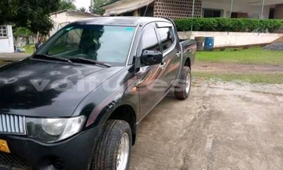 Acheter Occasion Voiture Mitsubishi L200 Vert à Libreville, Estuaire Acheter Occasion Voiture Mitsubishi L200 Vert à Libreville, Estuaire